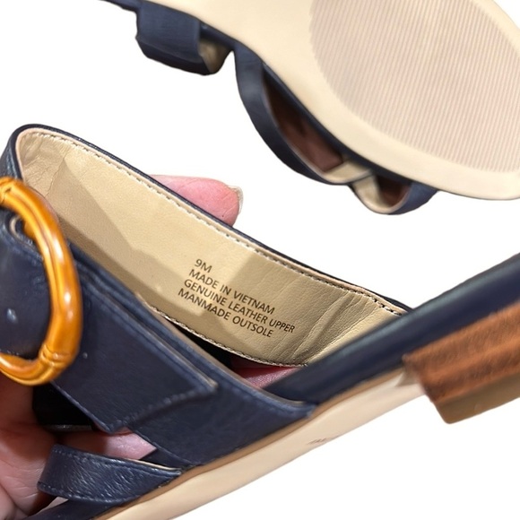 RESERVED NEW Talbots Napa leather Gia Buckle Sandals Sz 9 Navy Blue Sz 9 - Picture 9 of 11